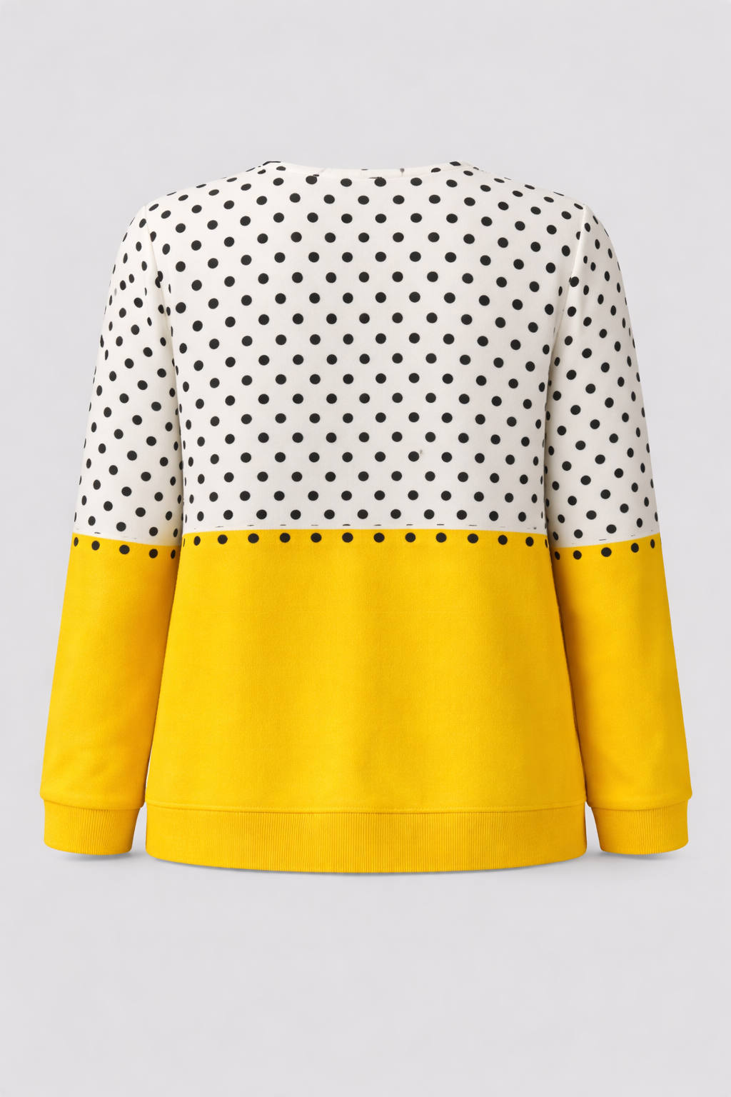 Cardigan en polyester d'inspiration vintage pour femme — Un tricot intemporel et douillet pour une élégance au quotidien