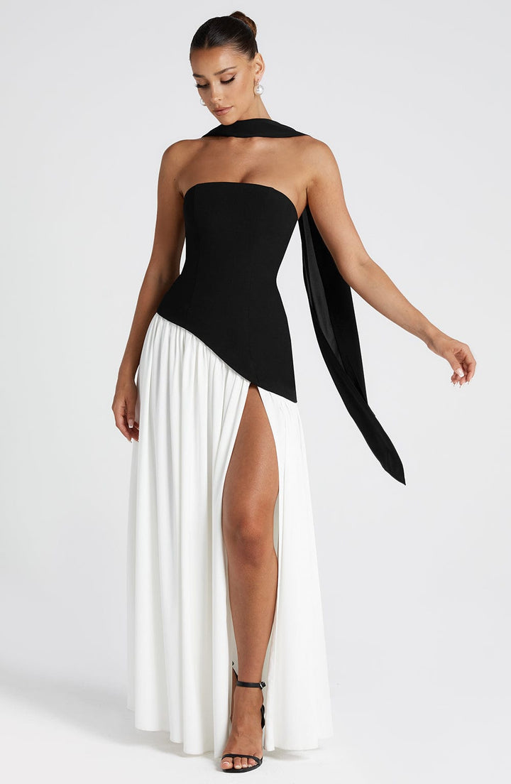 Robe longue chic fendue de luxe