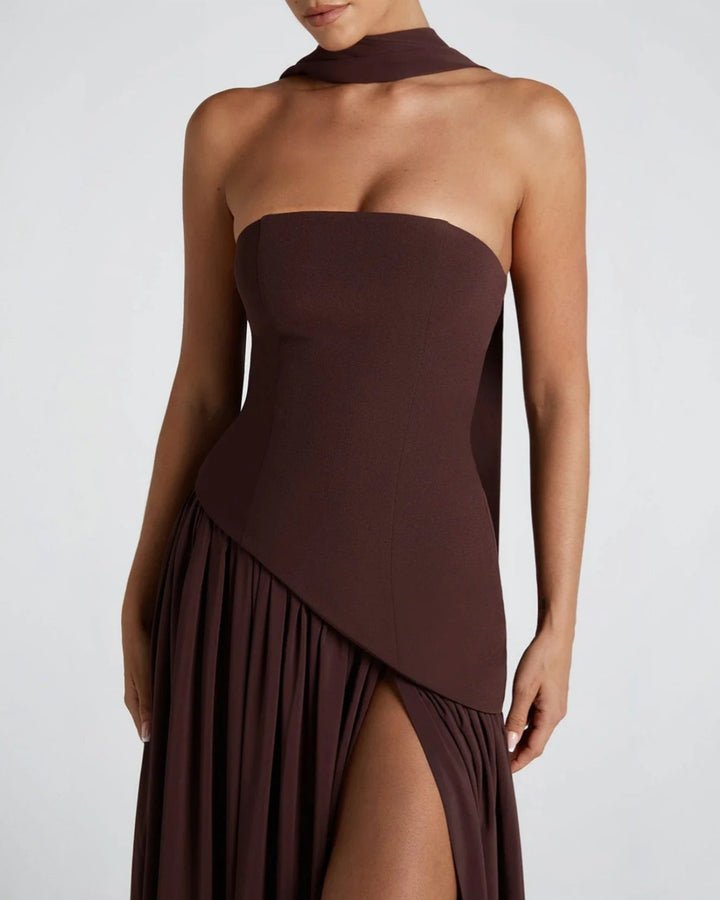 Robe longue chic fendue de luxe