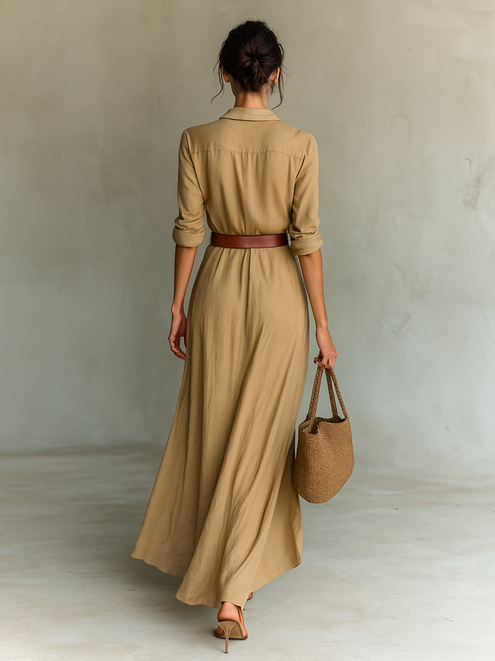 Robe longue ceinturée à revers et manches longues, boutonnage simple